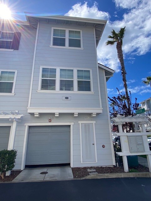 Foto del edificio - 1702 Northshore Dr