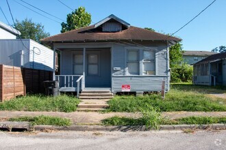 Building Photo - 5420 San Jose St