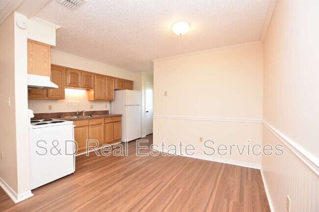 Foto del edificio - 3108 Ellis Ave