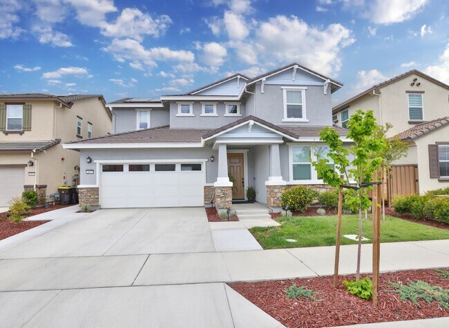 Building Photo - 2887 Penrose Ln