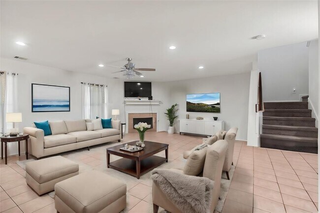 Foto del edificio - 926 Belshear Ct