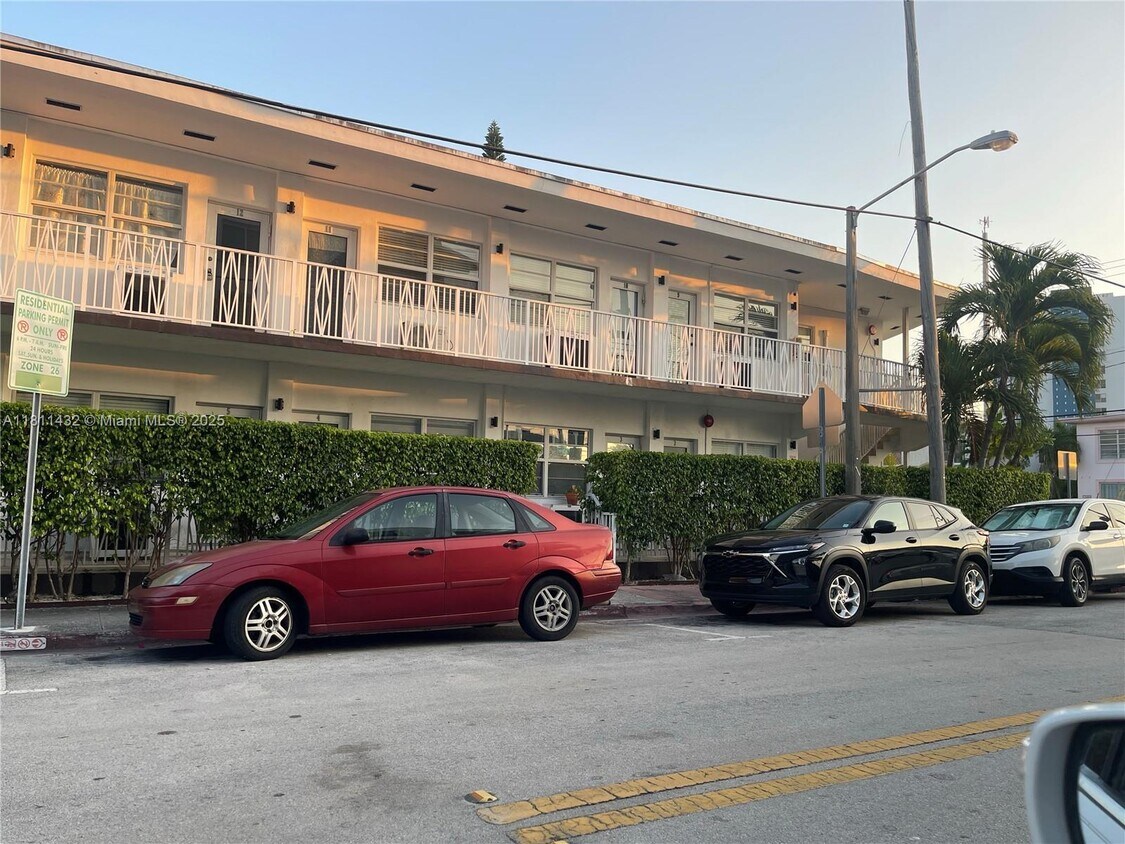 Foto principal - 620 76th St