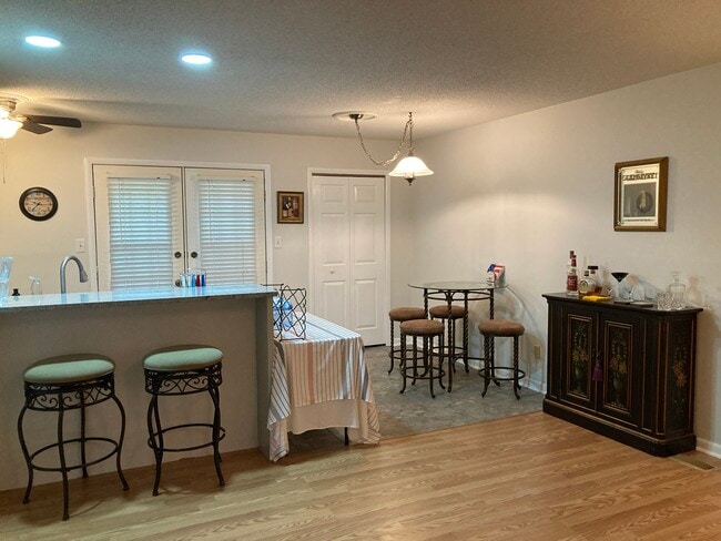 Building Photo - 185 Eagle Peak Cir