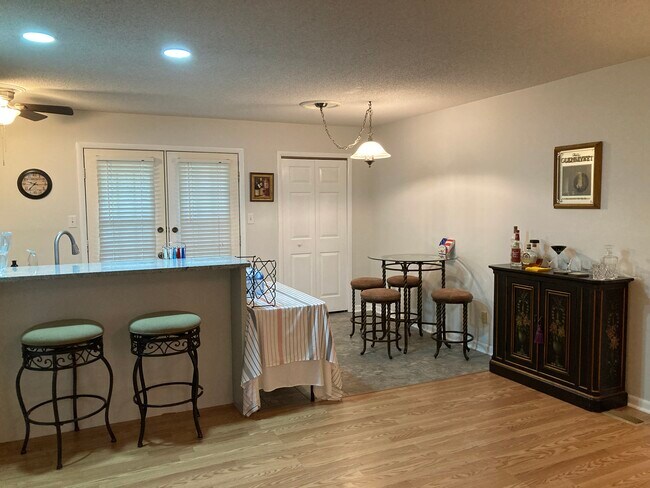 Foto del edificio - 185 Eagle Peak Cir