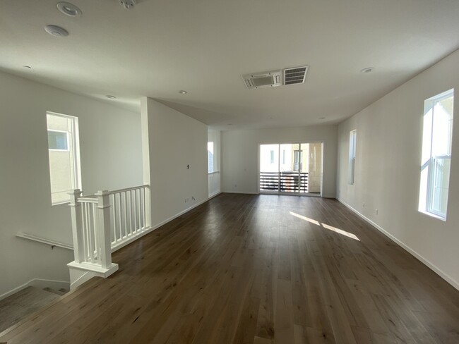 Building Photo - 5760 Barley Rd