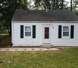 Building Photo - 159 Barto Dr