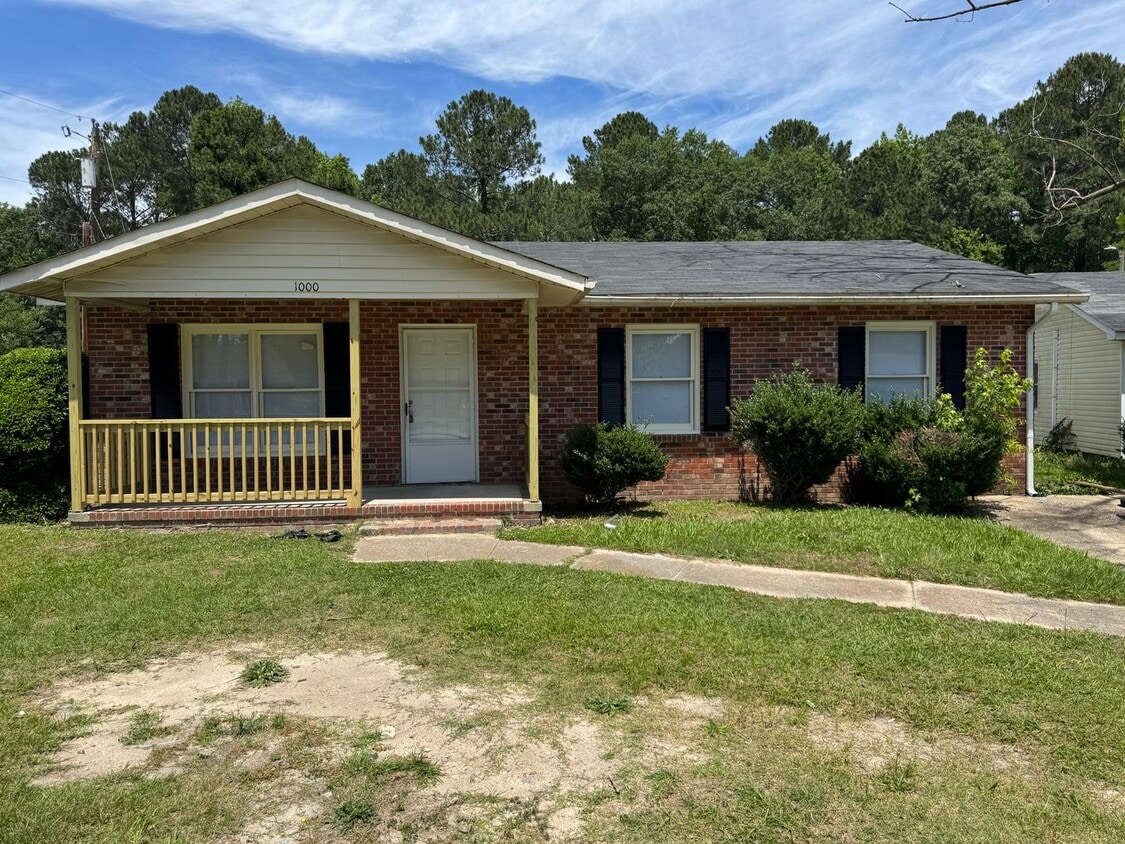 Primary Photo - Complete renovation - like new constructio...