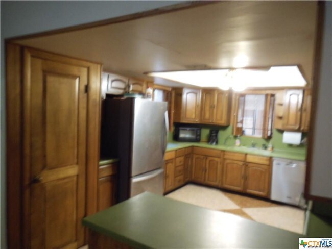 Building Photo - 1655 Kuehler Ave