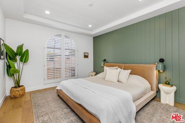 Foto principal - 14234 Dickens St