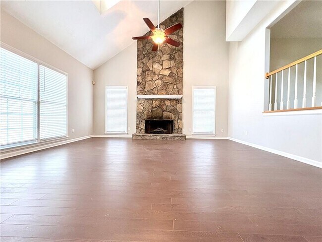 Foto del edificio - 1505 Yorktown Dr NW