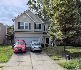 Building Photo - 4909 Muskogee Dr