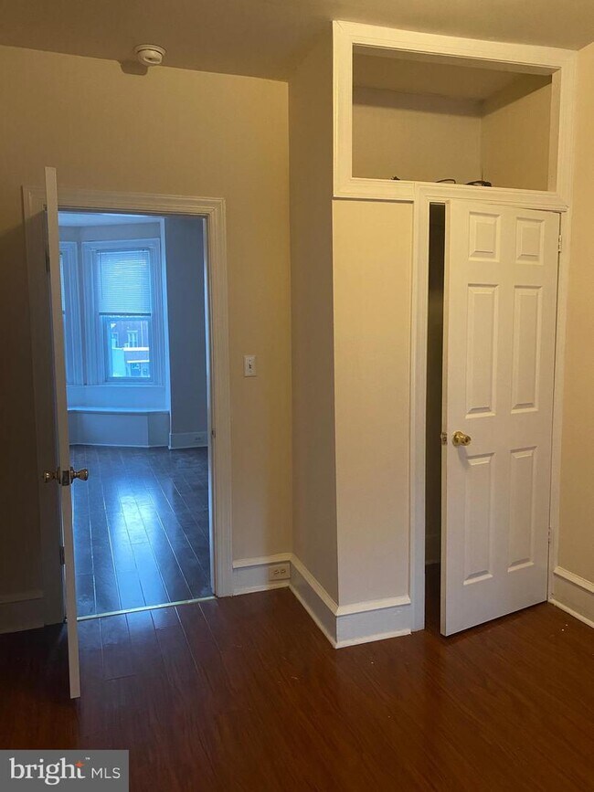 Foto del edificio - 5407 Christian St