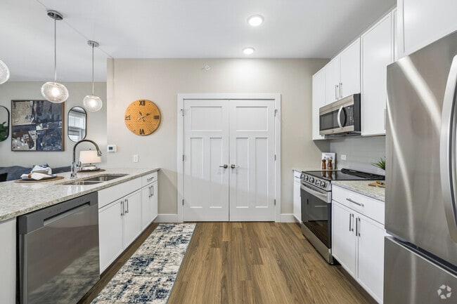 Interior Photo - The Slate