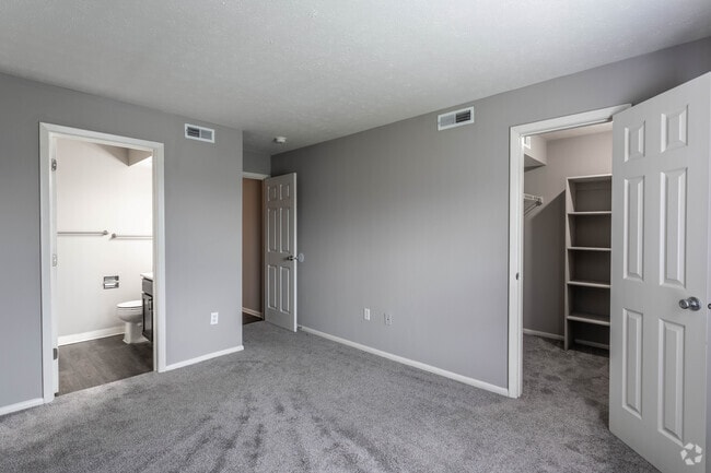 Interior Photo - Chesapeake Landing