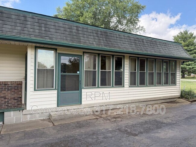 Foto del edificio - 5751 Broyles Rd