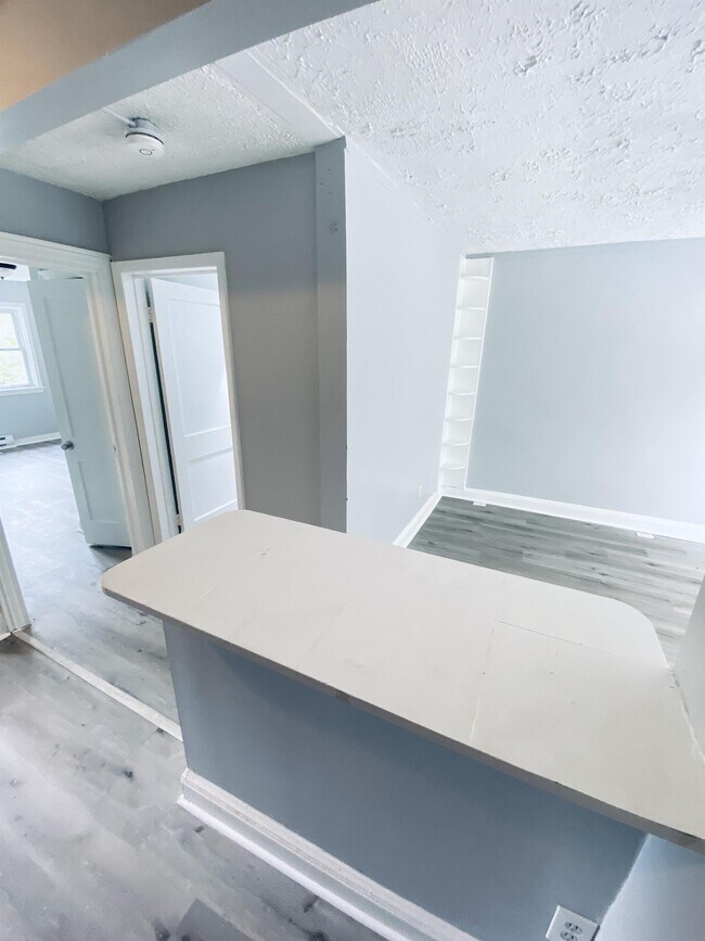 Foto del edificio - 1614 Popland St