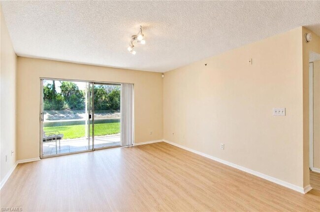Building Photo - 8265 Ibis Club Dr