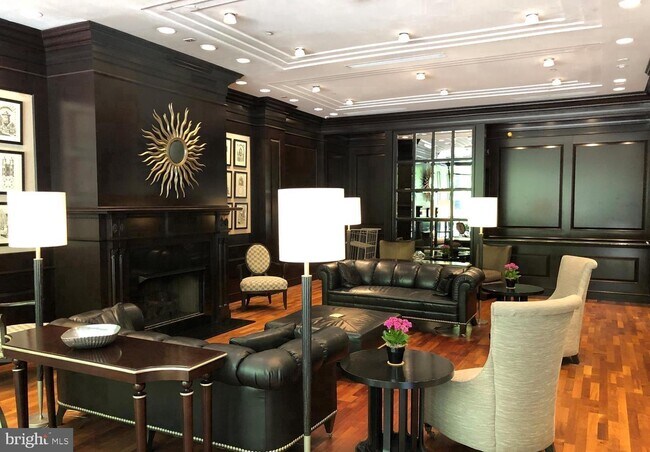 Foto del edificio - 219 S 18th St