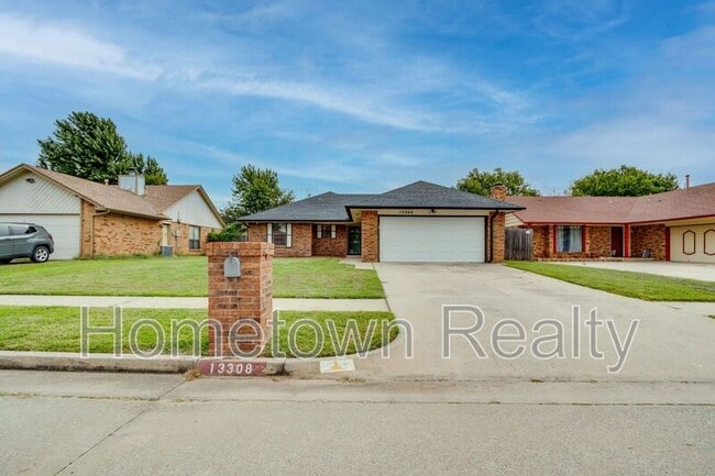 Photo - 13308 Marsh Ln House