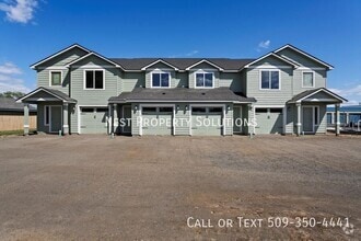 Building Photo - 1613 W Lee St