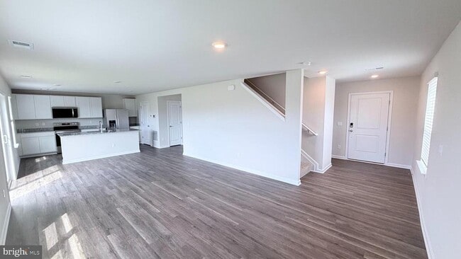 Foto del edificio - 107 Dinges St