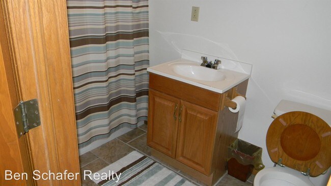 Building Photo - 3 br, 1 bath House - 131 Jefferson St.