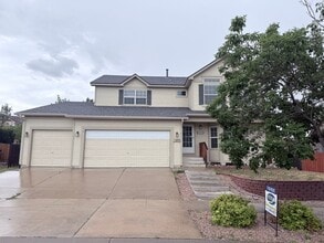 Building Photo - 7492 Amberly Dr