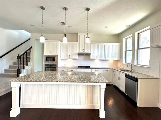 Foto del edificio - 5912 Rutland Rd