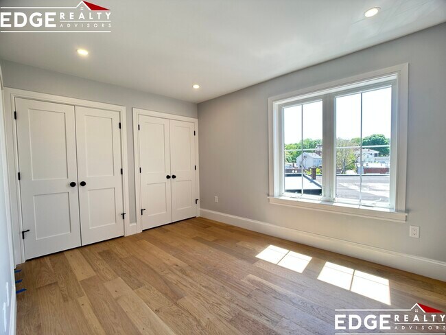 Foto del edificio - 360 Market St