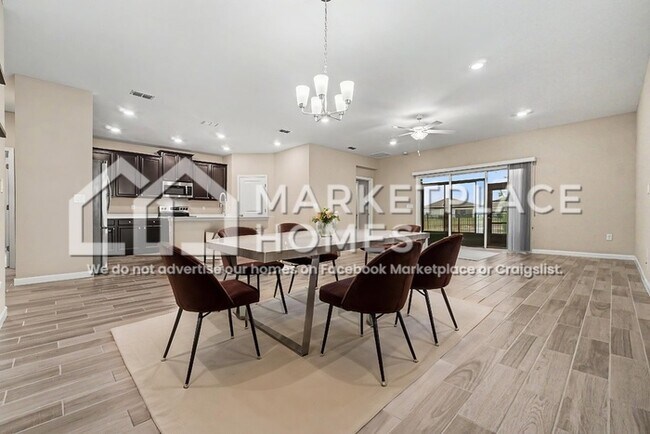 Foto del edificio - 9626 Lemon Grass Ln