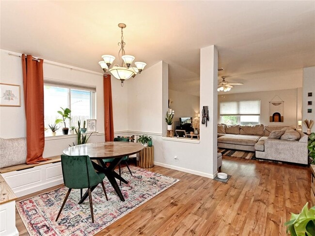 Building Photo - 9604 Dalewood Dr