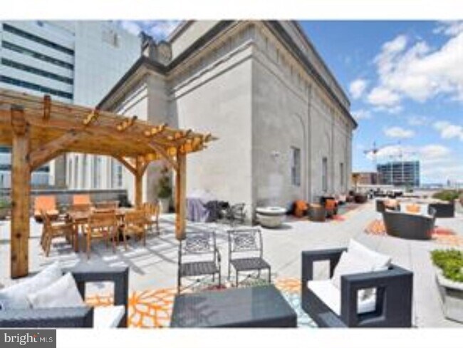 Foto del edificio - 1600-18 Arch St