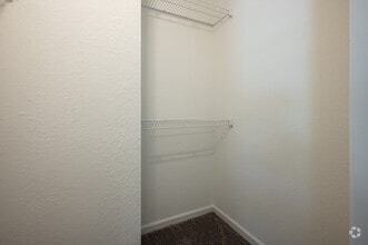 2BR, 2BA - Waters Edge