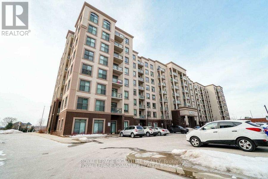 Photo principale - 2490 Old Bronte Rd