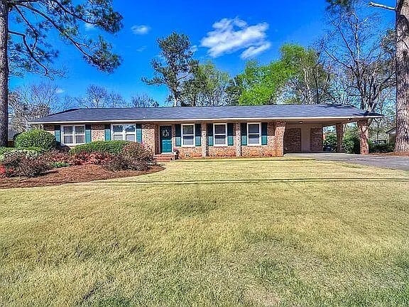Building Photo - 2709 Rosewood Dr