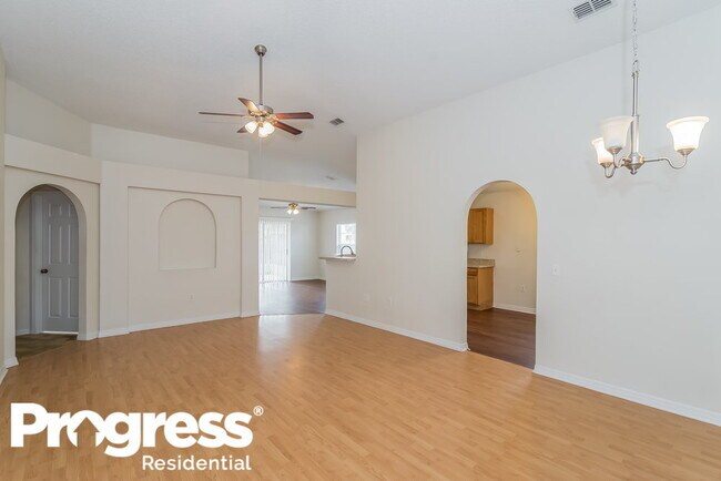 Building Photo - 3003 Valkyrie Rd