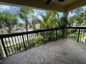 Building Photo - 8822 SW 130th Ct