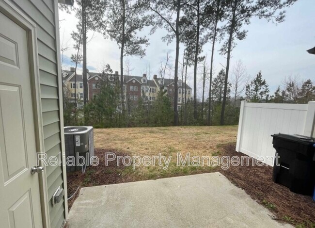 Foto del edificio - 1015 Grand Ridge Dr