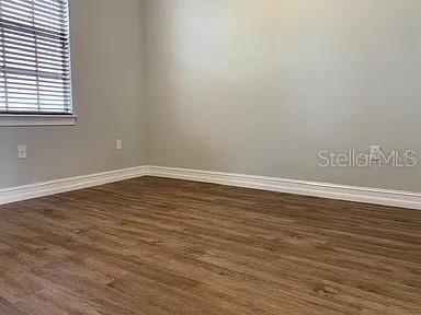 Building Photo - 4450 Twinview Ln