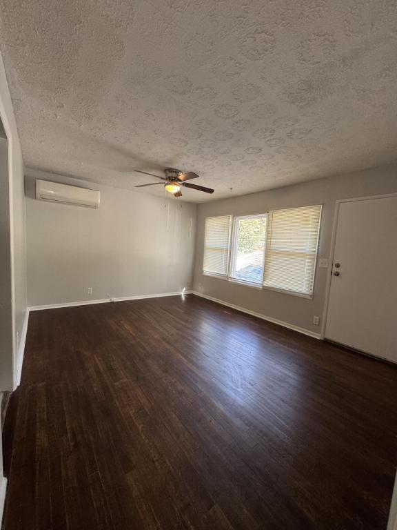 Photo - 2677 Firtree Ct House