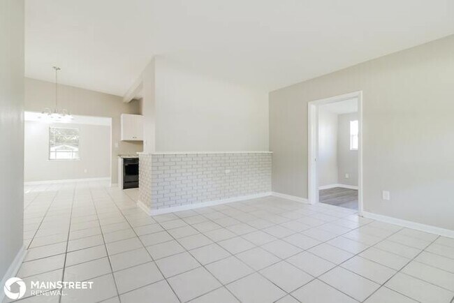 Building Photo - 320 Hilltop Dr N, Titusville, FL 32796