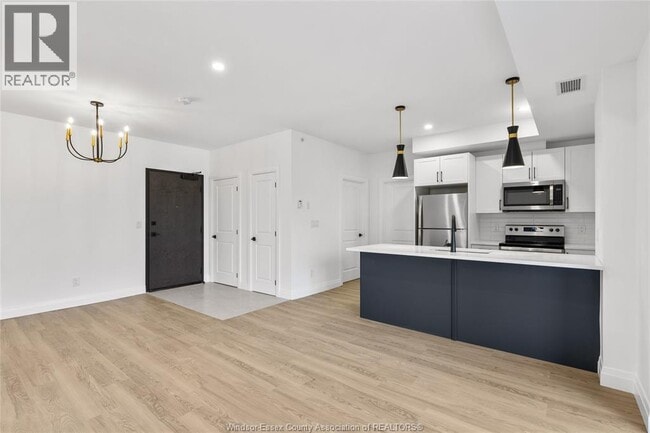 Building Photo - 3817 Howard Ave