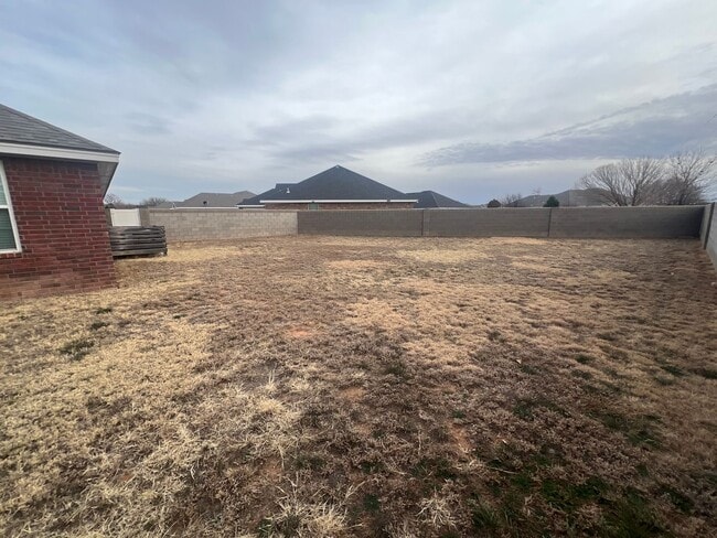 Foto del edificio - 2207 Boxwood Cir