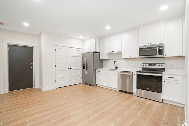 Building Photo - 1707 Packsaddle Cir