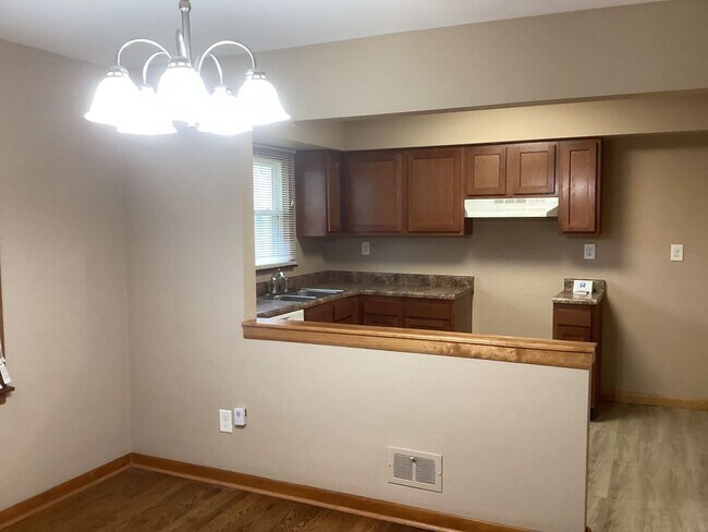 Foto del edificio - 4532 Central 3BR/1BA (Middletown)