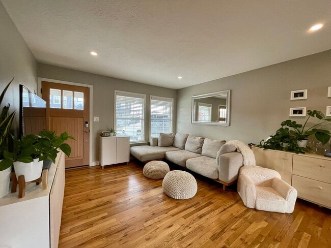 Photo - Charming 3Bed 2Bth Montavilla Neighborhood with Detached Additional Living Area and Backyard Grea... House