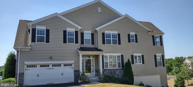 Building Photo - 1011 Thorndale Dr
