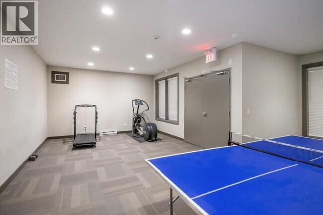 Photo du bâtiment - 6533 McKay Ave