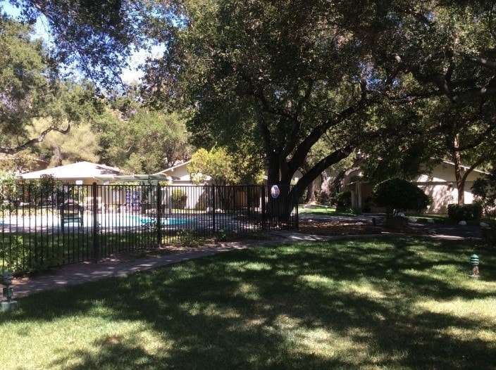 702-703 Ventura Street - 702 N Ventura St