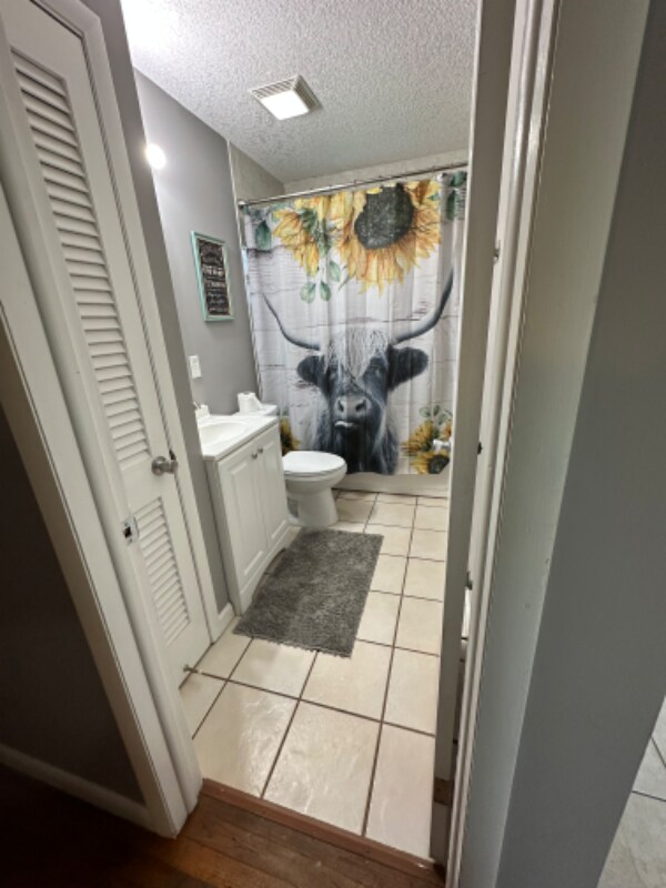 Foto del edificio - 9033 Old Plank Rd